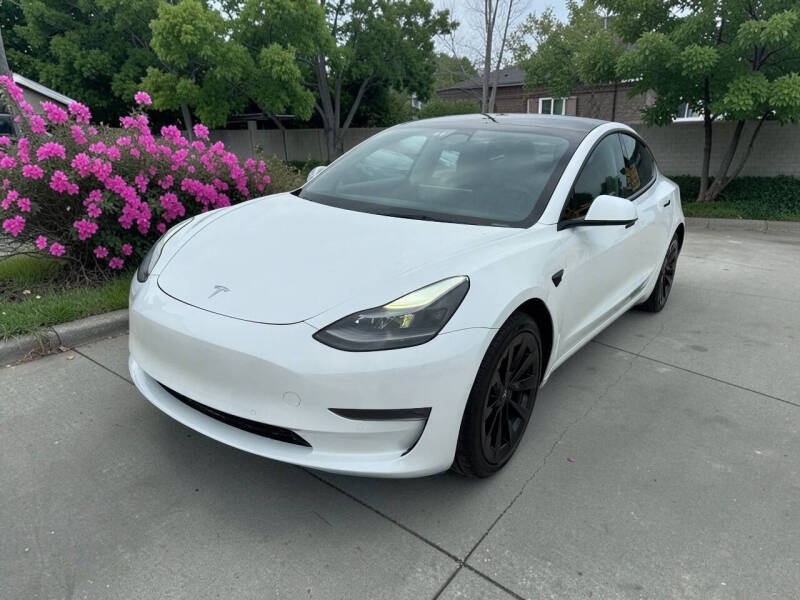 2022 Tesla Model 3 Long Range