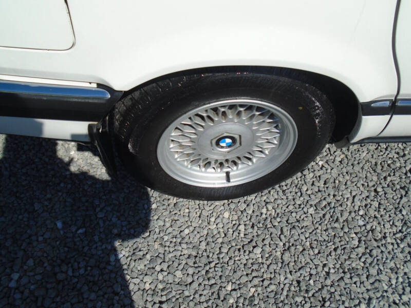 1994 BMW 7 Series 740i