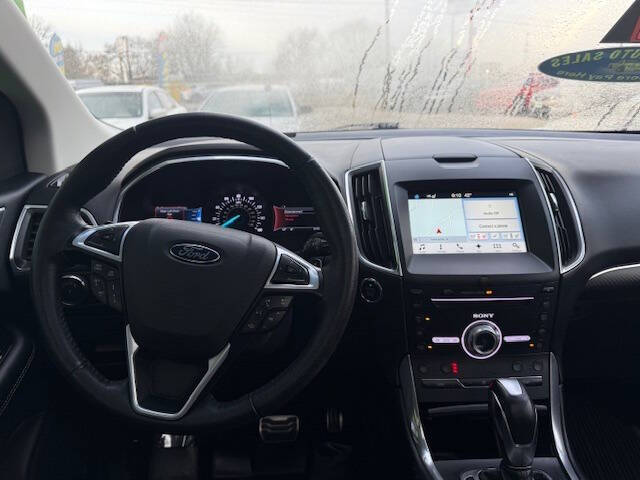 2017 Ford Edge Sport