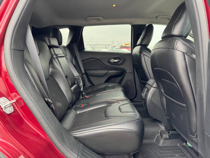 2019 Jeep Cherokee Trailhawk