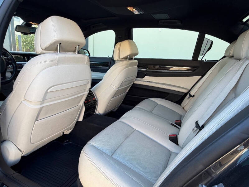 2013 BMW 7 Series 740Li
