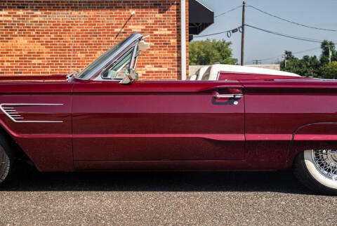 1965 Ford Thunderbird