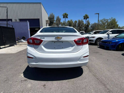 2017 Chevrolet Cruze LS Auto