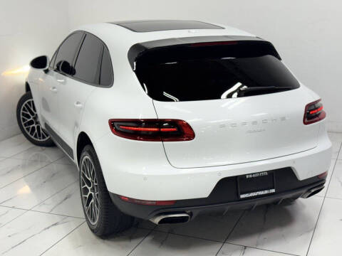 2017 Porsche Macan
