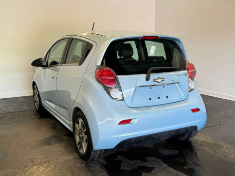 2016 Chevrolet Spark EV 2LT