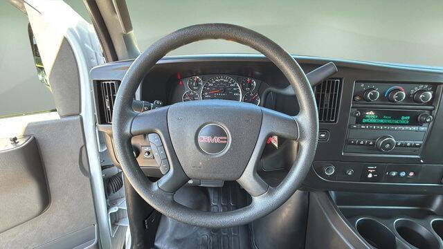2024 GMC Savana 2500
