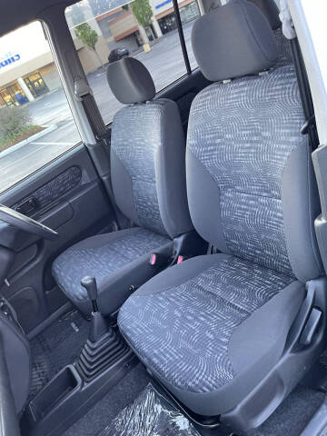 2000 Mitsubishi TOPPO BJ-R