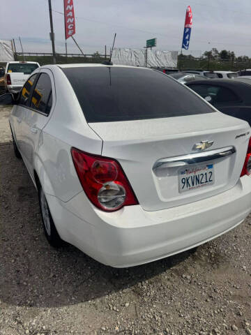 2015 Chevrolet Sonic LT Auto