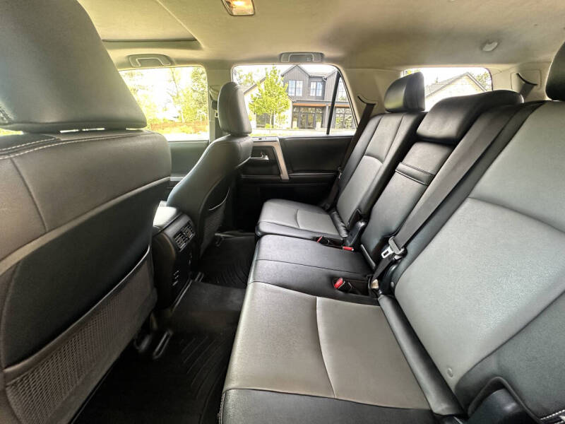 2016 Toyota 4Runner SR5 Premium