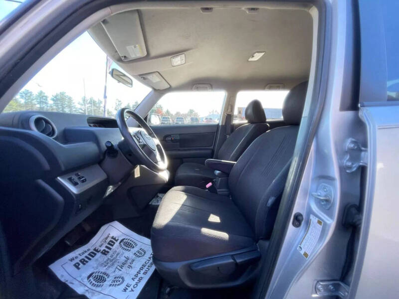2008 Scion xB