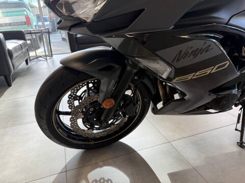 2024 Kawasaki Ninja 650 ABS