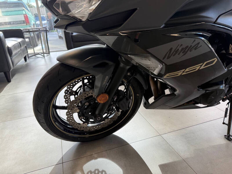 2024 Kawasaki Ninja 650 ABS