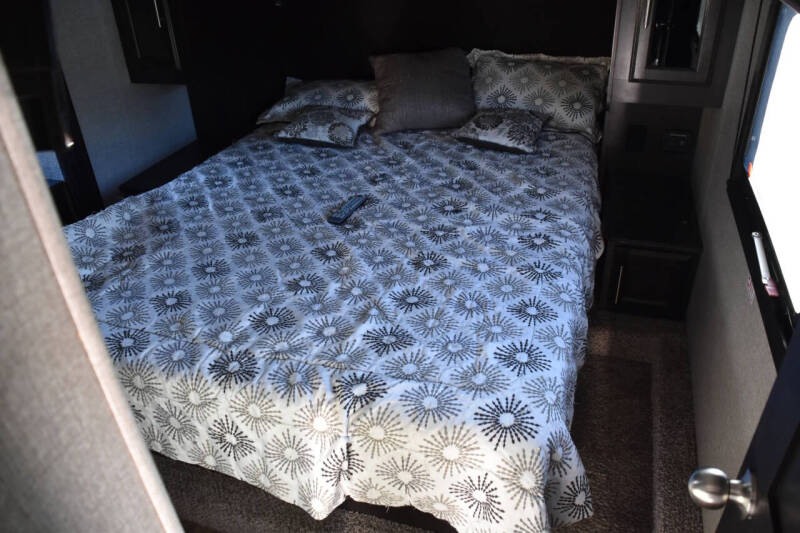 2020 Jayco Eagle HT Fifth Wheel