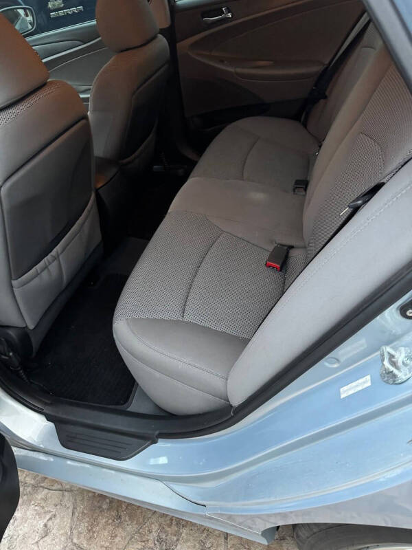 2011 Hyundai Sonata GLS