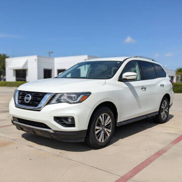 2018 Nissan Pathfinder SV