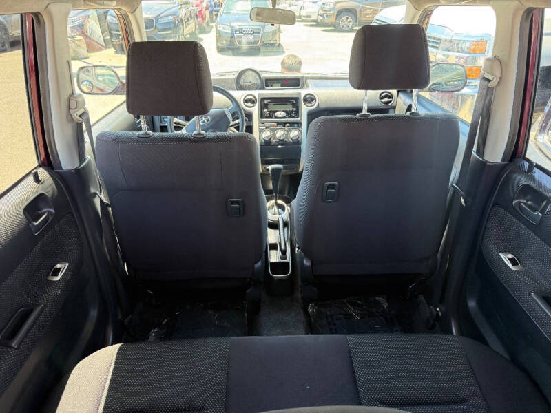 2005 Scion xB