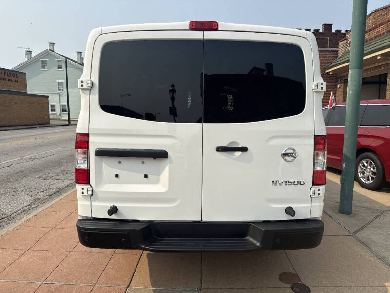 2020 Nissan NV 1500 SV