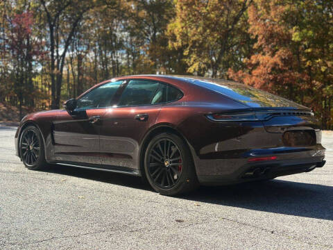 2023 Porsche Panamera GTS