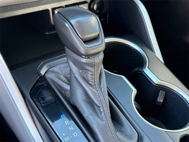 2020 Toyota Highlander L