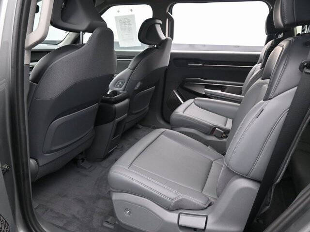 2024 Kia EV9 Light Long Range