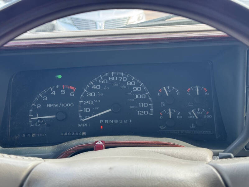 2000 Cadillac Escalade