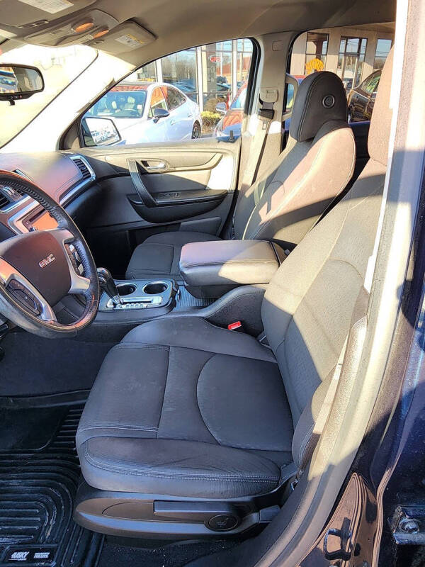 2015 GMC Acadia SLE-1