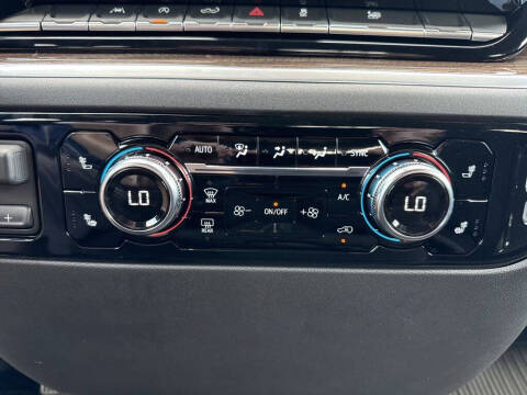 2026 GMC Sierra 1500 Elevation Standard