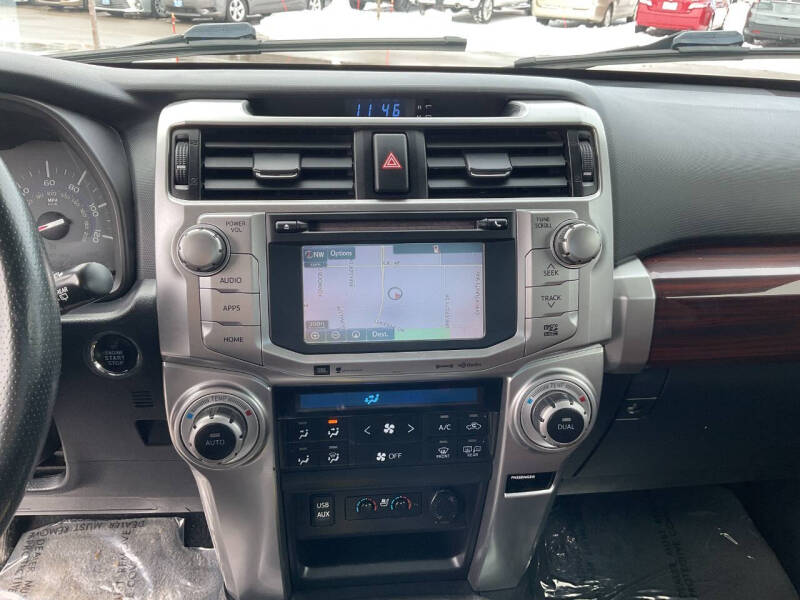 2016 Toyota 4Runner Limited - Photo 19