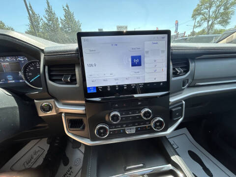 2024 Ford Expedition XLT