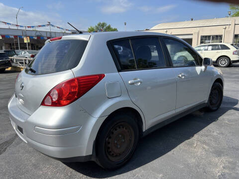 2008 Nissan Versa 1.8 S