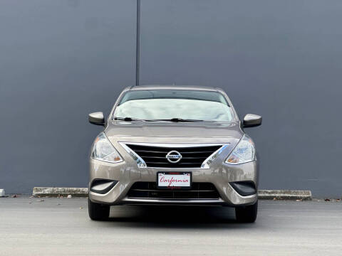 2017 Nissan Versa 1.6 SV