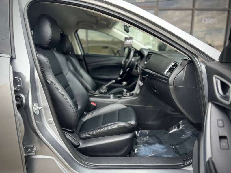 2015 Mazda MAZDA6 i Touring