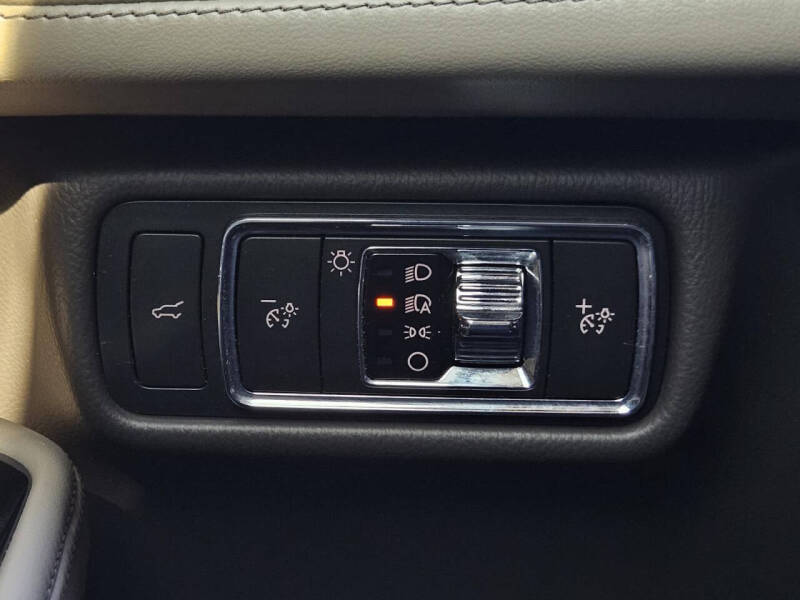 2022 Lincoln Aviator Standard