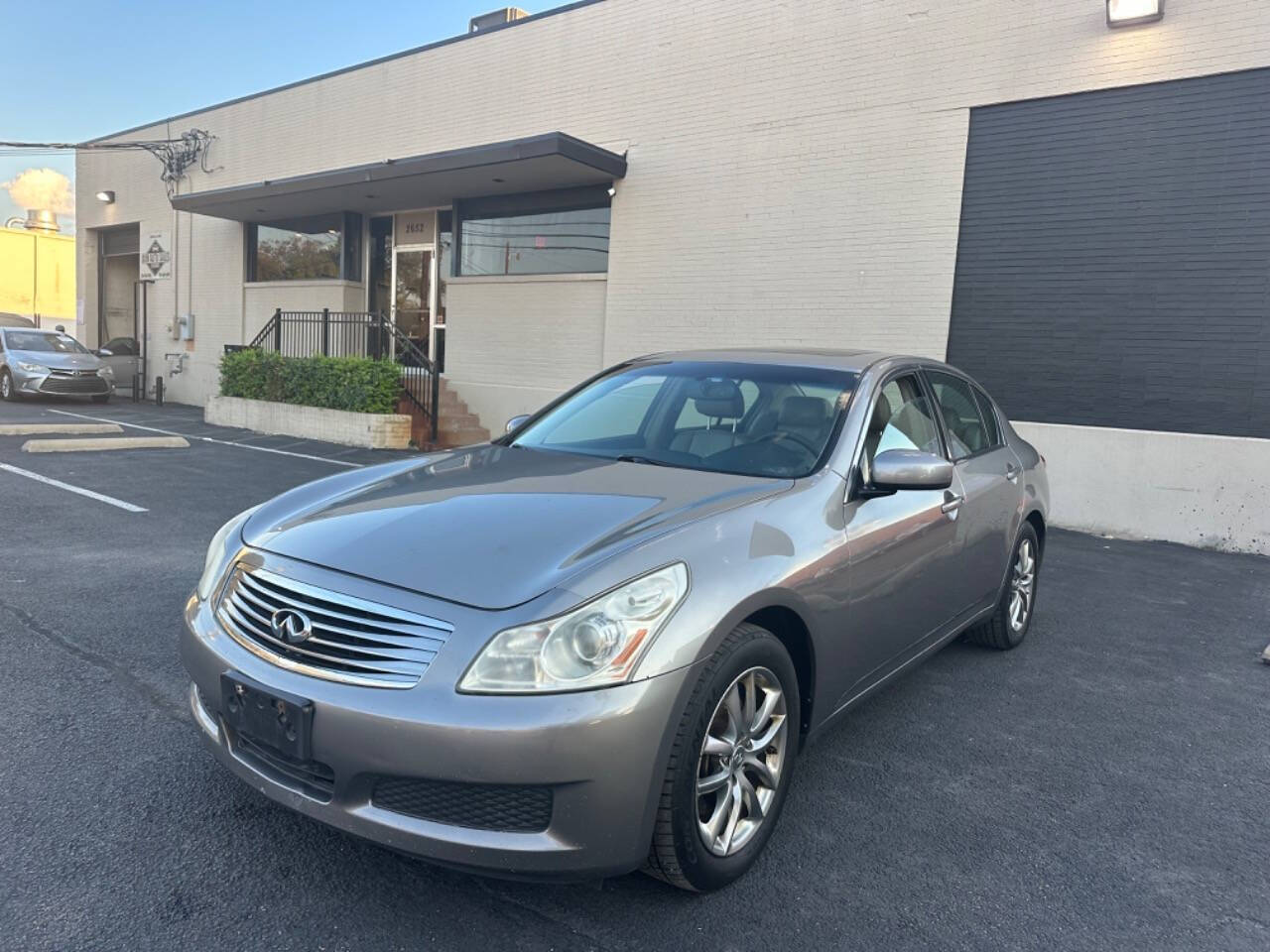 2008 INFINITI G35 for sale at Sarenco Auto Inc in Dallas, TX