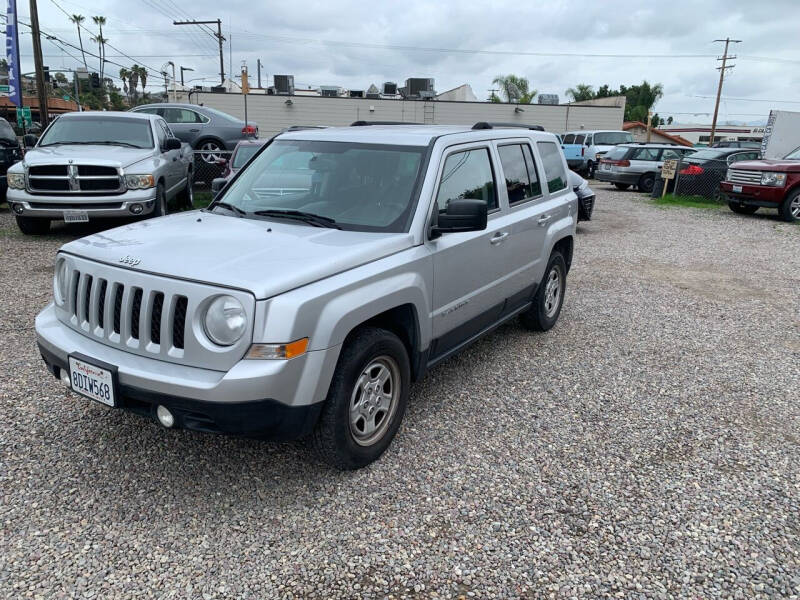 2014 Jeep Patriot Sport photo 4