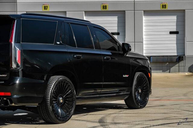 2023 Cadillac Escalade-V