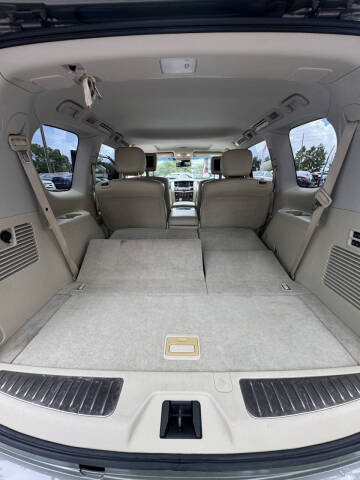 2011 Infiniti QX56