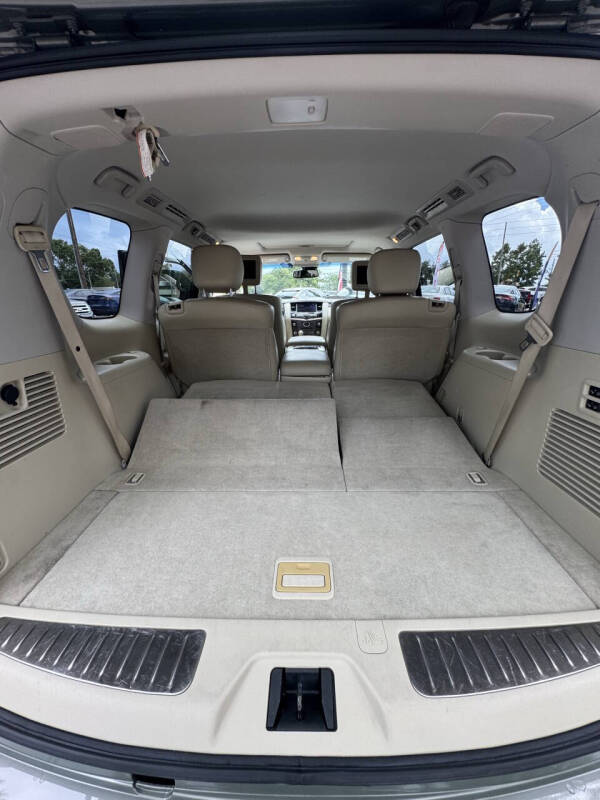 2011 Infiniti QX56