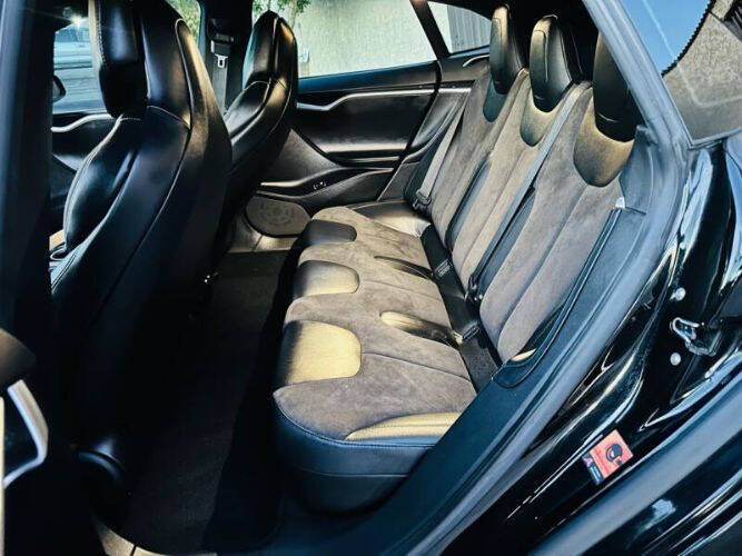 2017 Tesla Model S 75