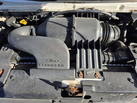 2005 Ford E-Series E-250