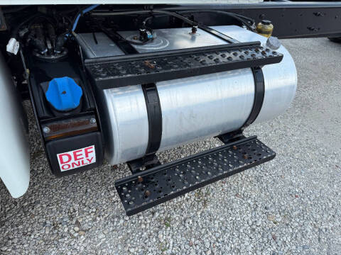 2018 International DuraStar 4300