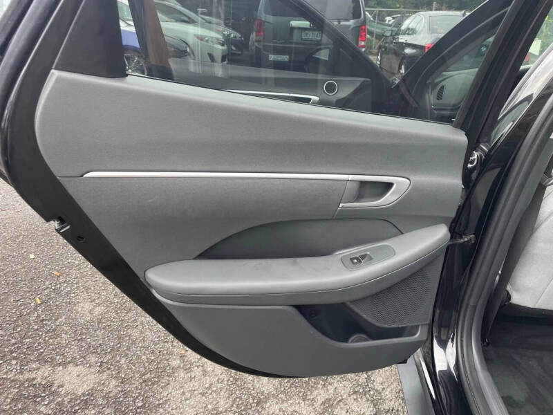 2021 Hyundai Sonata SE