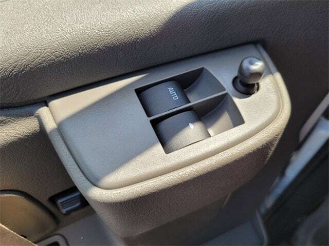 2025 Chevrolet Express 2500