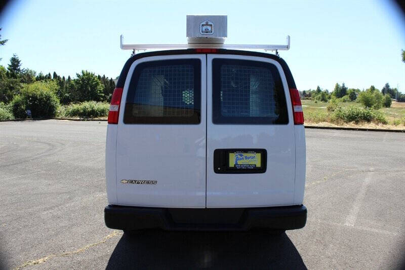 2020 Chevrolet Express 2500
