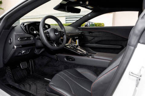 2025 Aston Martin Vantage