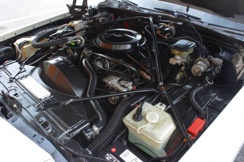 1990 Cadillac Brougham