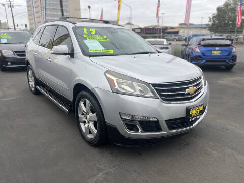 2017 Chevrolet Traverse LT