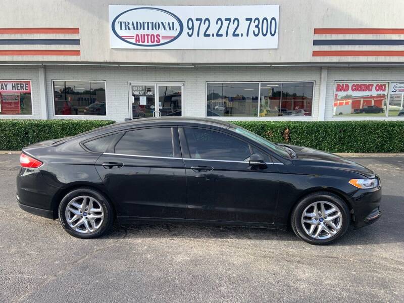 2013 Ford Fusion for sale at Traditional Autos in Dallas TX