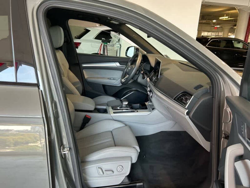 2025 Audi Q5 quattro S line Premium 45 TFSI