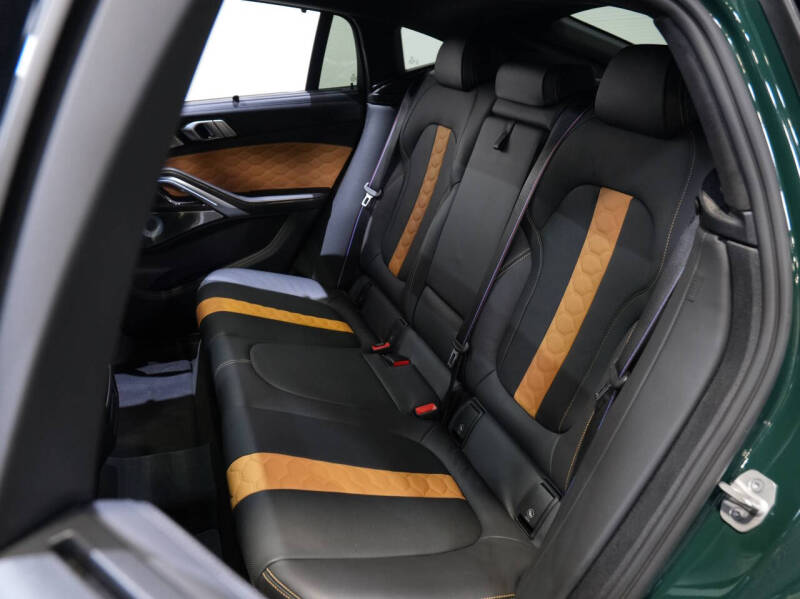 2023 BMW X6 M